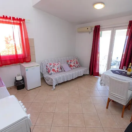 Marija - Apartament Dobropoljana