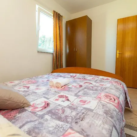 Apartment Marija - Dobropoljana